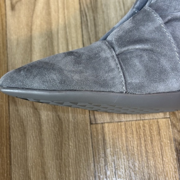 Aerosoles Womens 7.5 Loloa Suede Ankle Boot Bootie Gray Cottagecore Boho Ruffle - Picture 14 of 14